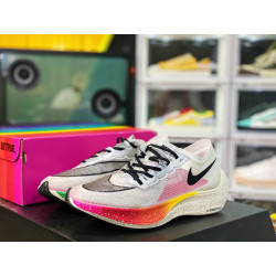 ZoomX Vaporfly White Pink